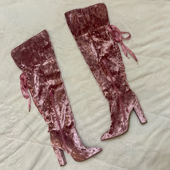💓 Bamboo Thigh High Velvet Corset Boots - Picture 1 of 7